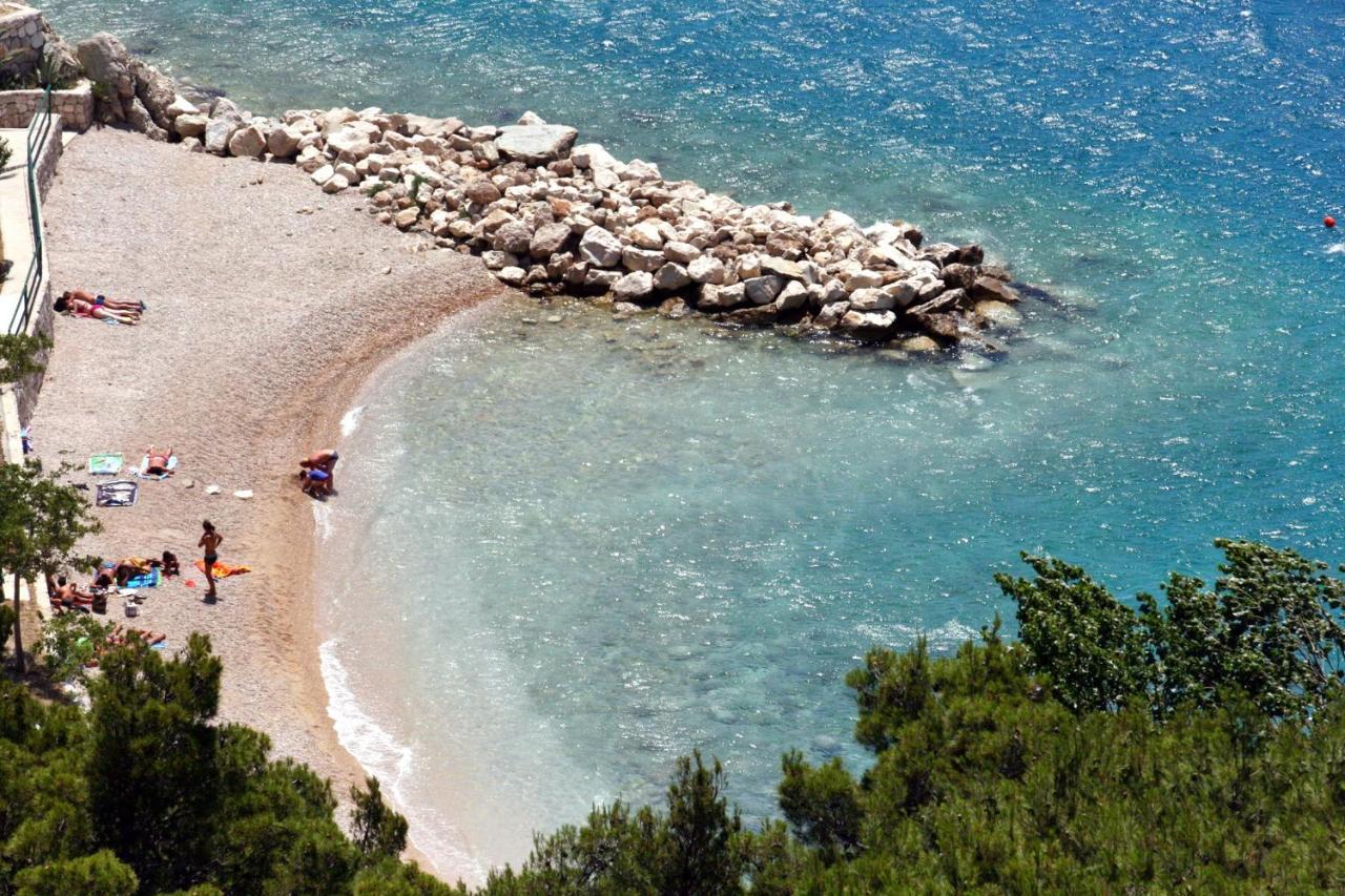 Apartments With A Parking Space Brela, Makarska - 11552 Buitenkant foto