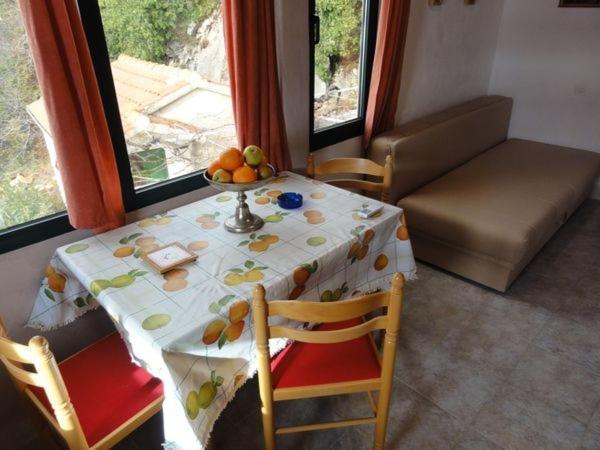 Apartments With A Parking Space Brela, Makarska - 11552 Kamer foto